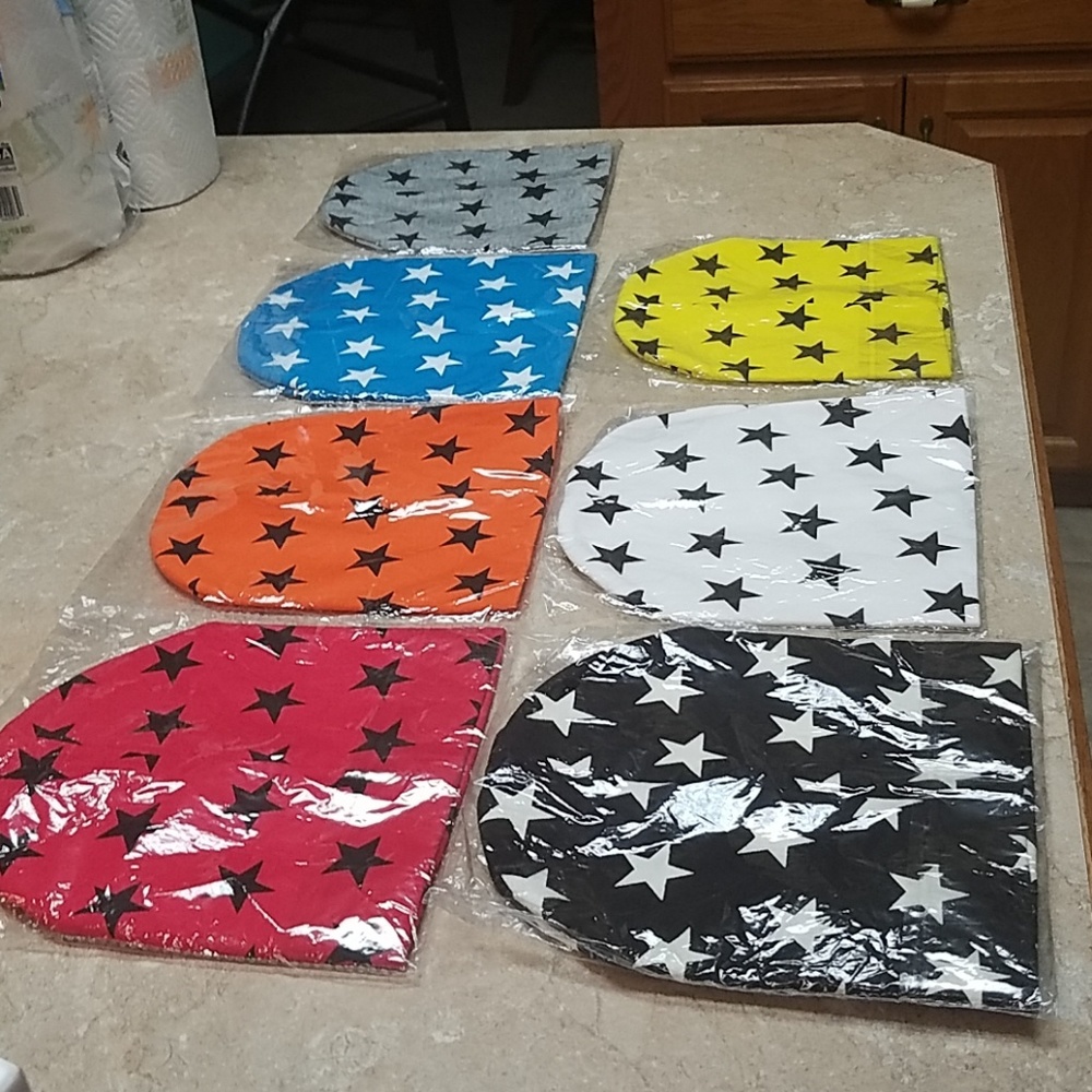 Nwt: Toddler fanishion beanie caps🔥🔥🔥+FREE GIFT